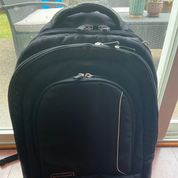 brenthaven prostyle backpack